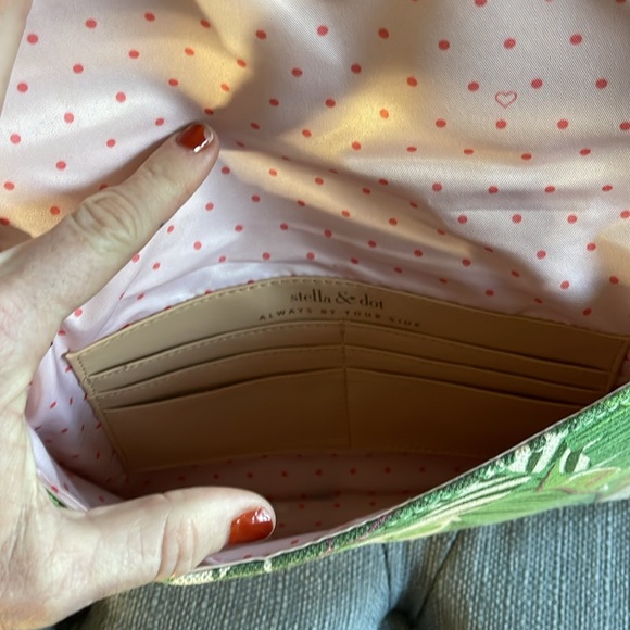Stella and Dot clutch - Picture 2 of 3